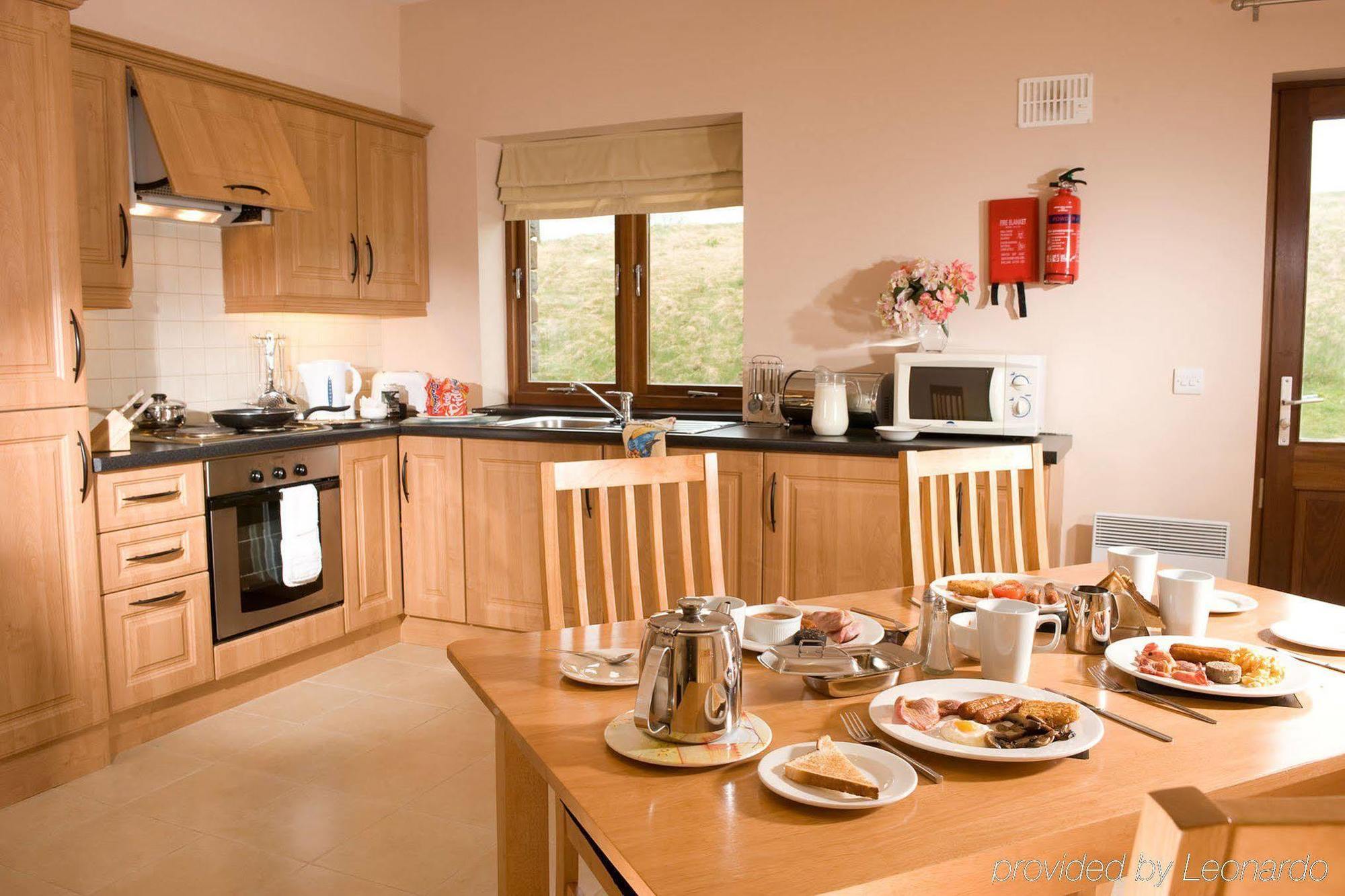 Self Catering Lodges At The Blarney Hotel & Golf Resort Экстерьер фото